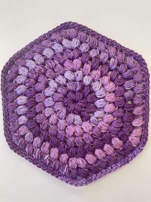 multicoloured-purple-hexagonal-crochet-trivet