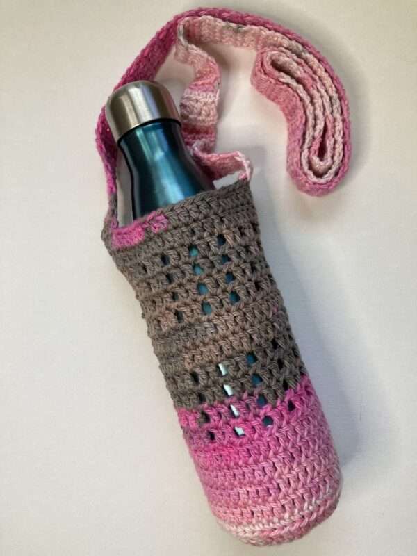 Water Bottle Holder Bag-Handmade Crochet. - Image 9