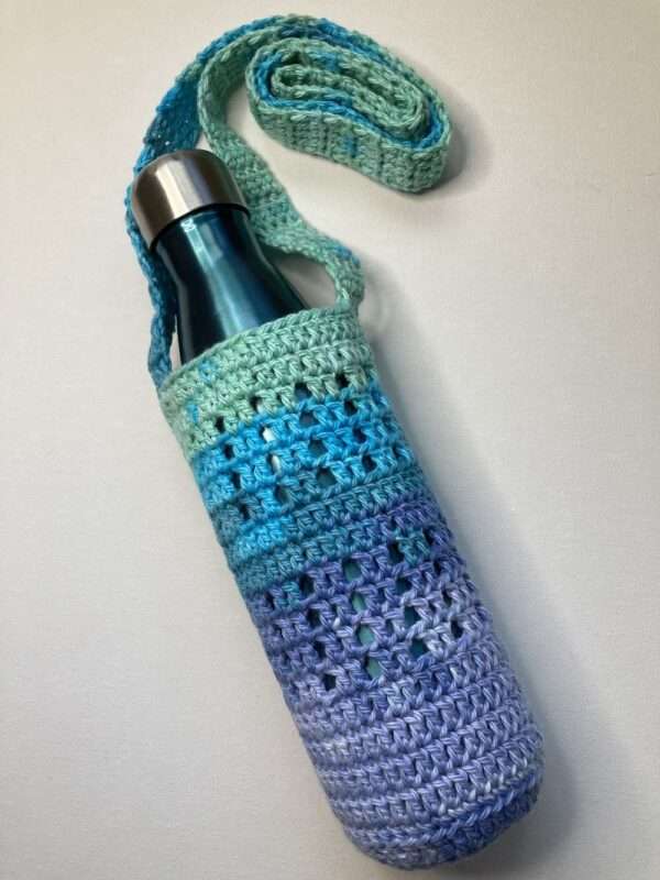 Water Bottle Holder Bag-Handmade Crochet. - Image 4