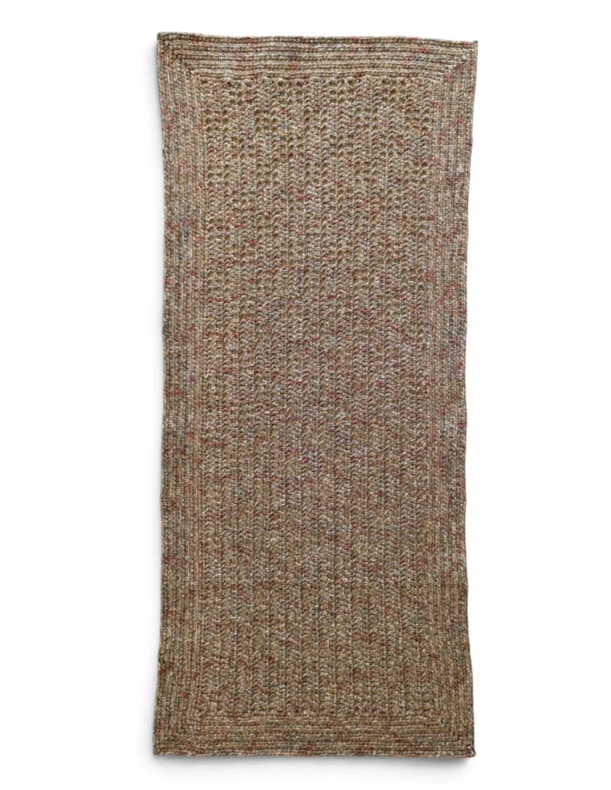 Filet Stitch Table Runner